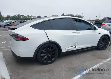 2017 Tesla Model X 100D/75D/90D из США, поврежденный, VIN 5YJXCAE22HF061353